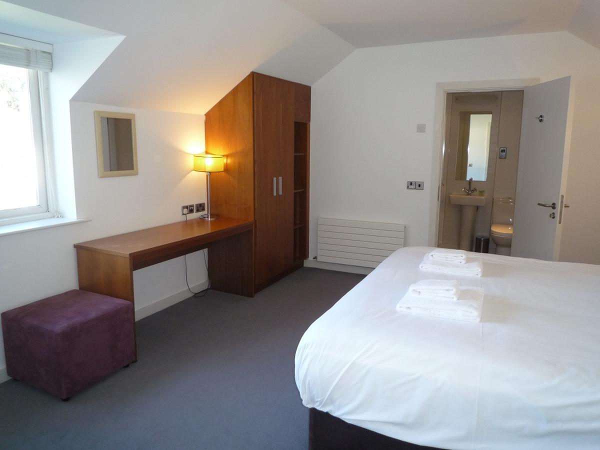 Castlemartyr Holiday Mews 3 Bed By Trident Holiday Homes Eksteriør billede